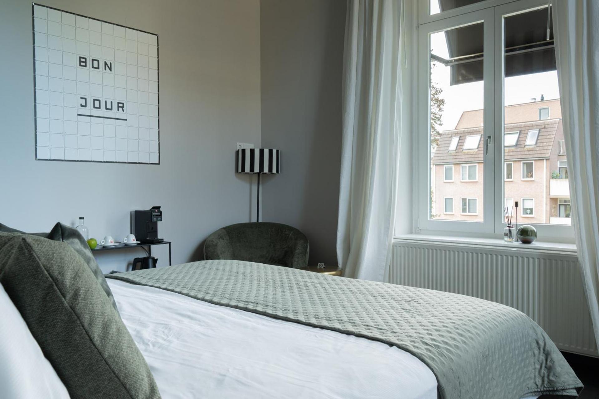 Villa V Petit Hotel Valkenburg aan de Geul ภายนอก รูปภาพ