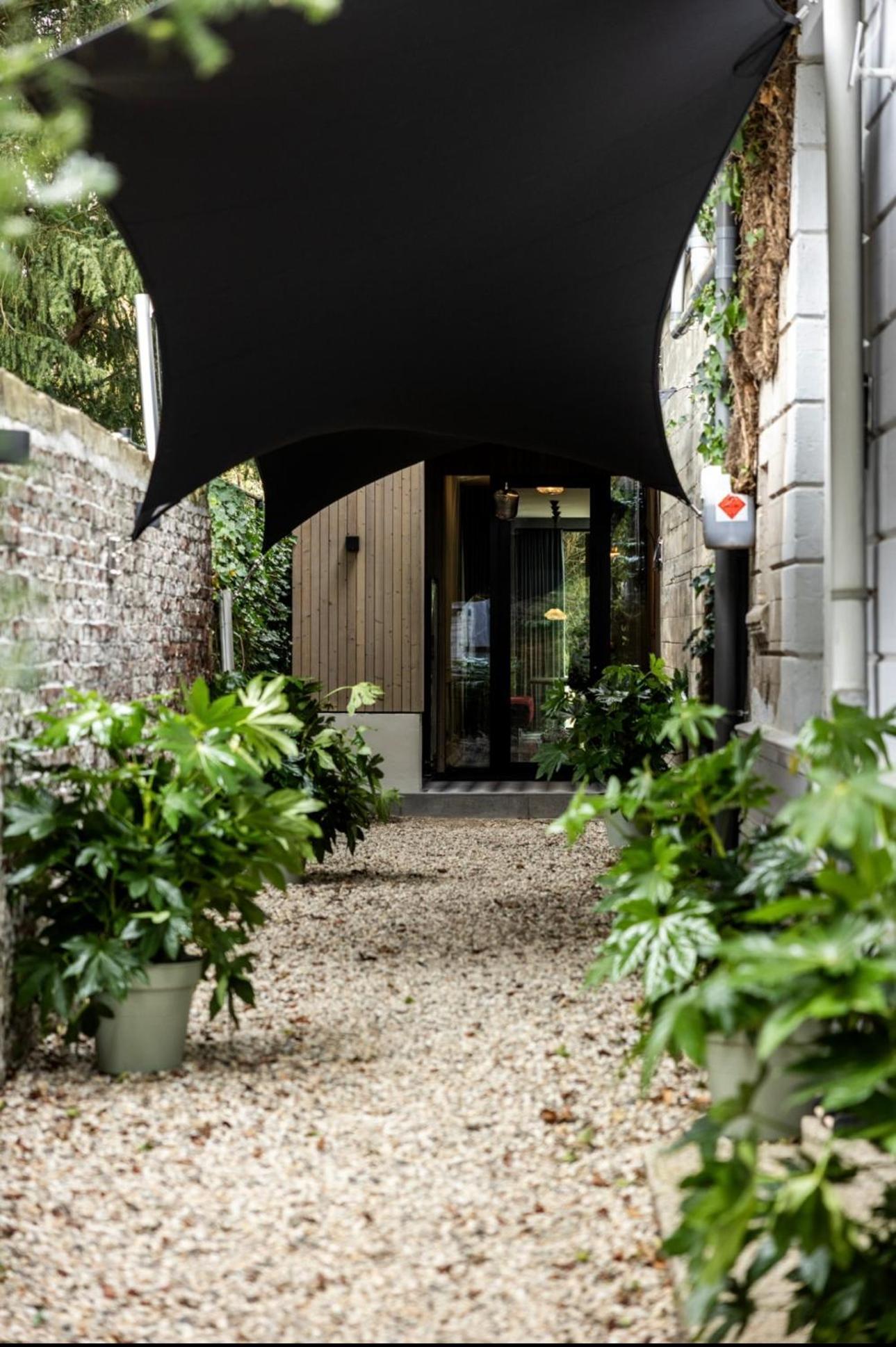 Villa V Petit Hotel Valkenburg aan de Geul ภายนอก รูปภาพ